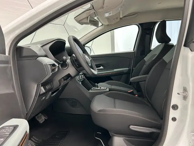 Dacia Sandero view 11