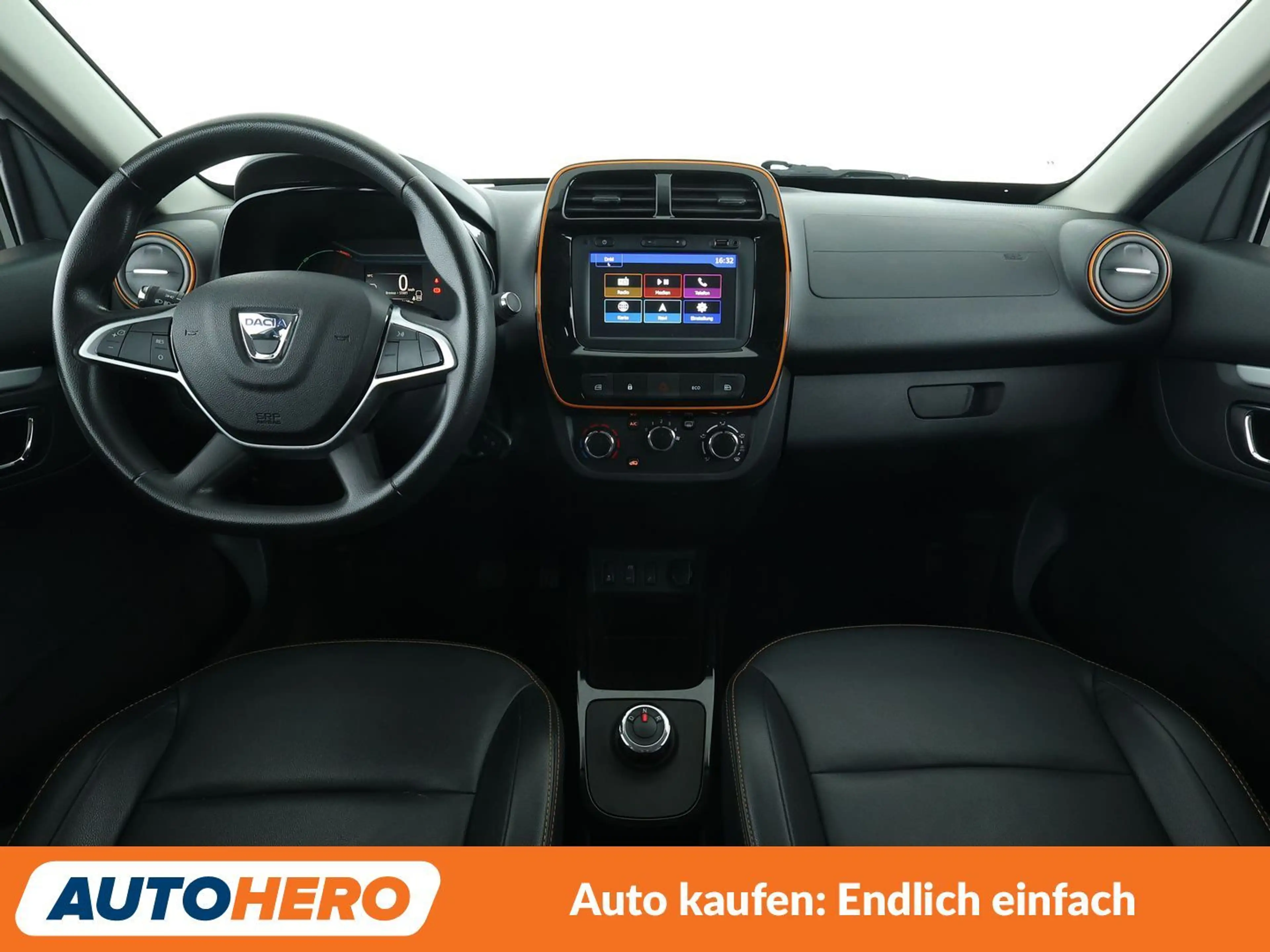 Dacia Spring electric drive 33 kW Comfort Plus *NAVI*LIMIT*PDC* — photo 12