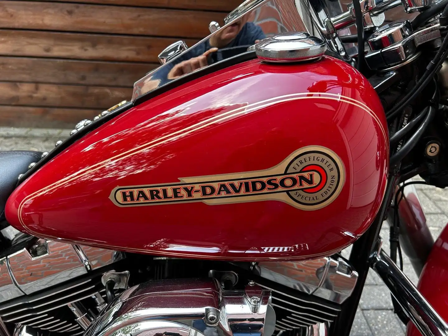 Harley-Davidson Heritage Softail Sondermodell FireFighter Roşu - 2