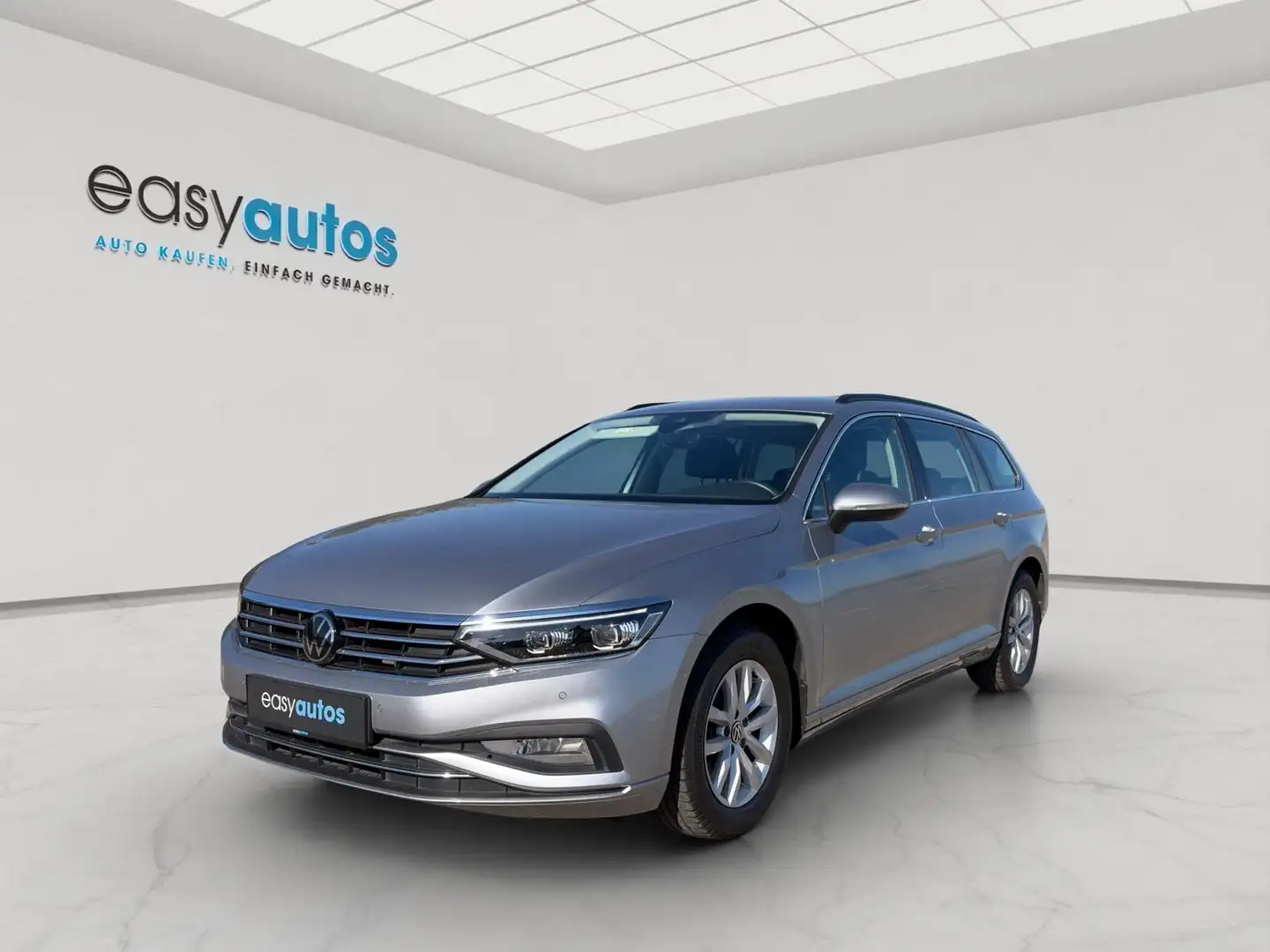 Volkswagen Passat Variant Business 2,0 SCR TDI DSG Silber - 1
