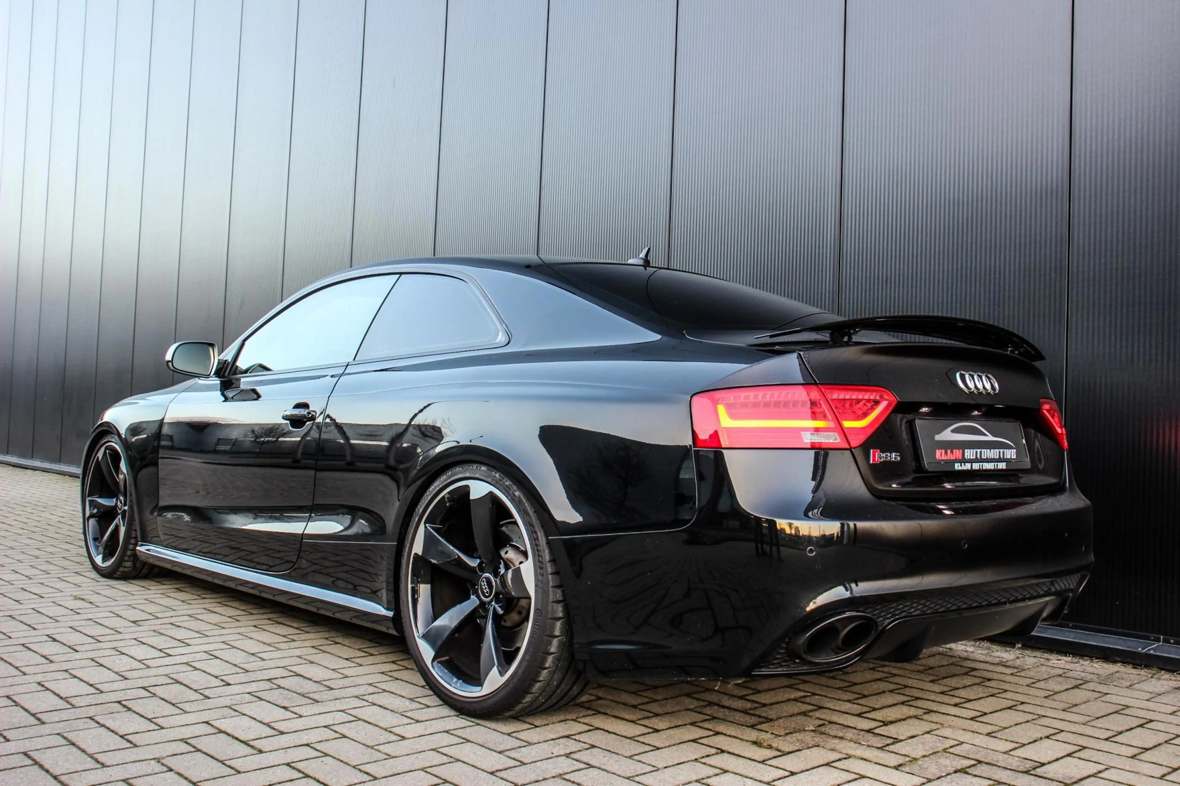 Audi RS5 A5 Coupé 4.2 FSI quattro, Akrapovic, In nieuwstaat — photo 3