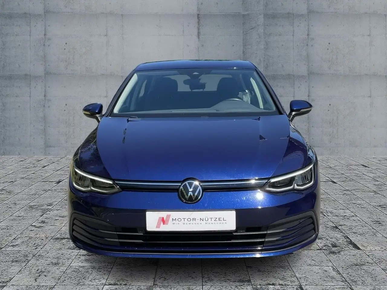 Volkswagen Golf VIII 1.0 TSI 5JG+LED+SHZ+2xPDC+APP+AHK+DAB, миниатюра 3