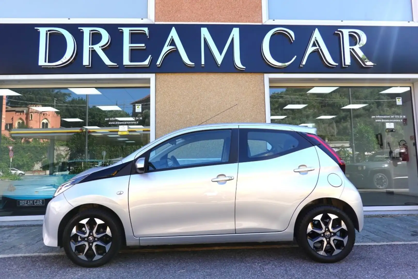 Toyota Aygo 1.0 VVT-i 72 CV 5 porte x-play OK NEOPATENATI Grigio - 2