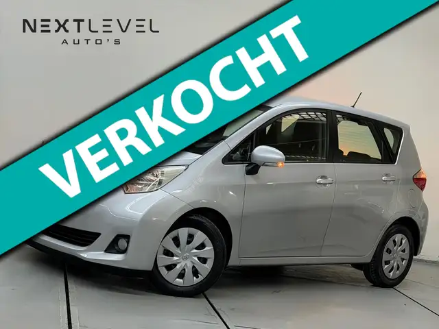 Toyota Verso-S 1.3 VVT-i Aspiration Automaat Trekhaak Camera