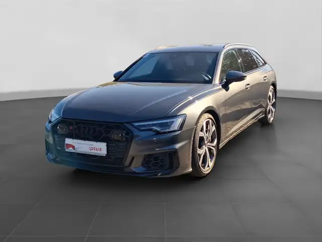 Audi S6 view 2