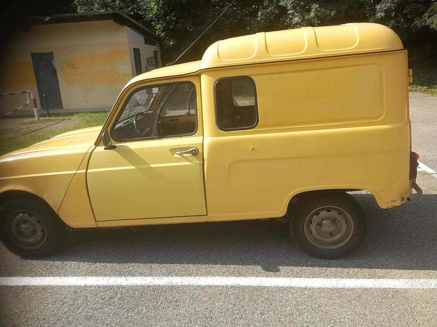 Renault R 4 4 TOLE F4 Giallo - 1
