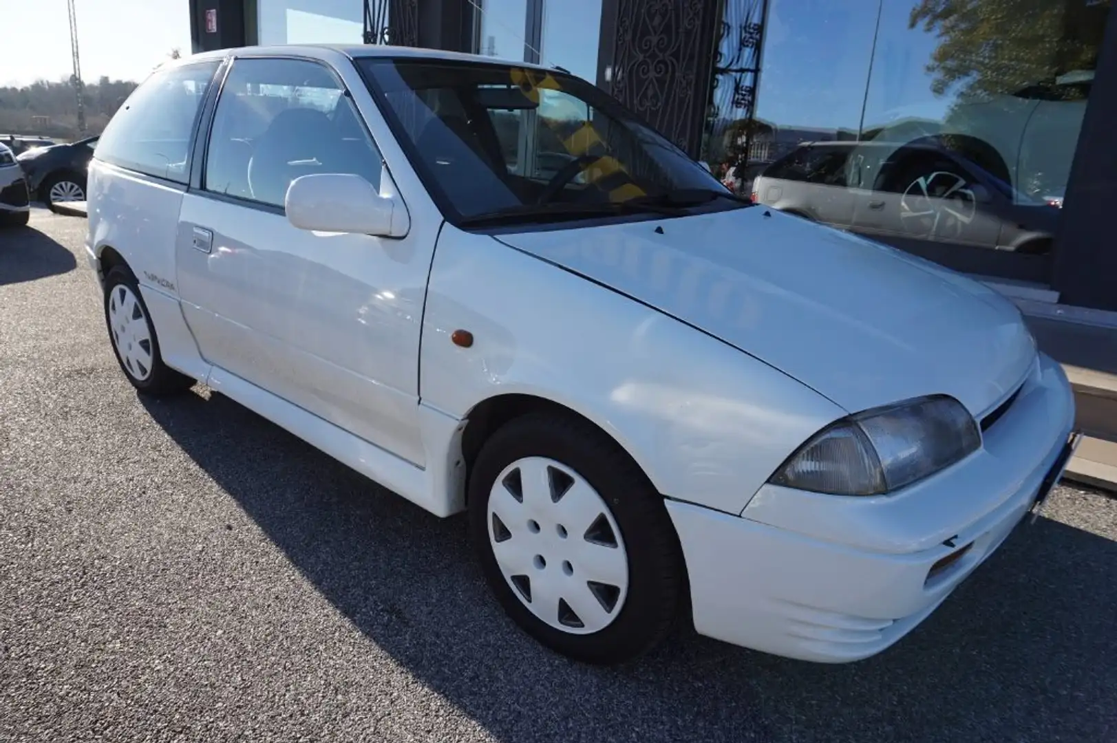 Suzuki Swift 1.3i 16V  GTi UNIPROPRIETARIO Biały - 2