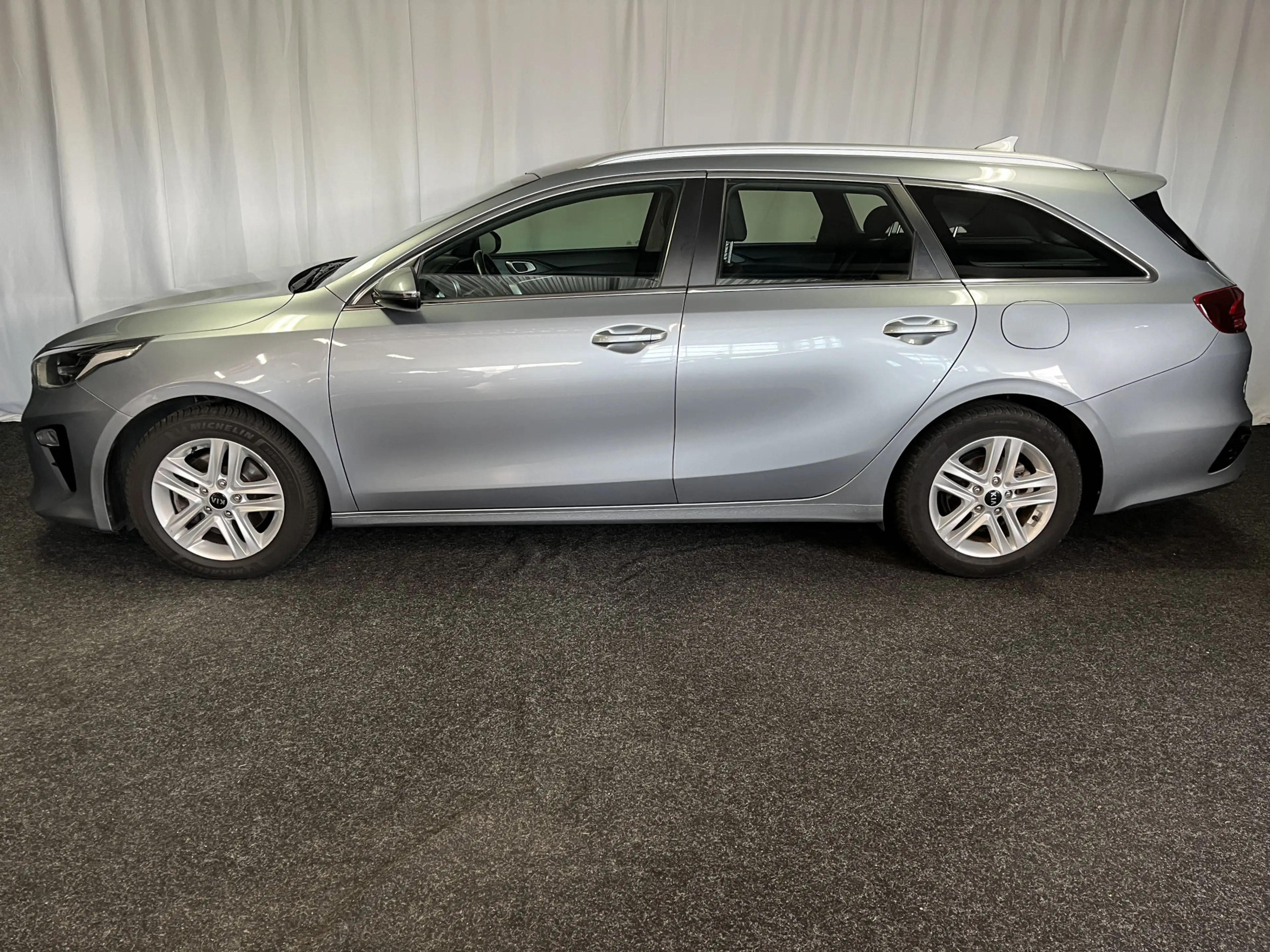 Kia Ceed SW / cee'd SW Sportswagon 1.0 T-GDi DynamicLine 1E EIGN/ECC/CRUI — photo 2