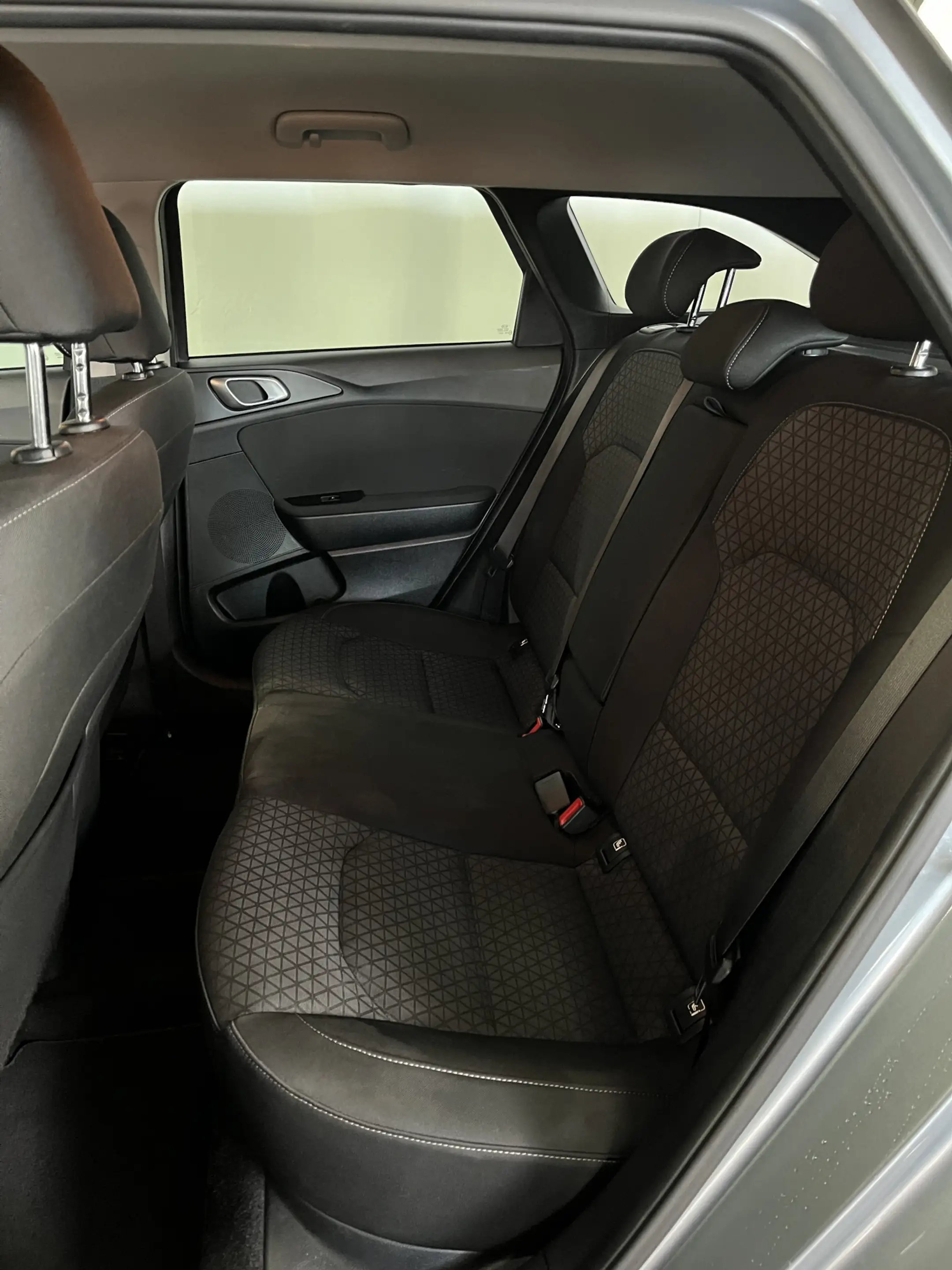 Kia Ceed SW / cee'd SW Sportswagon 1.0 T-GDi DynamicLine 1E EIGN/ECC/CRUI — photo 6