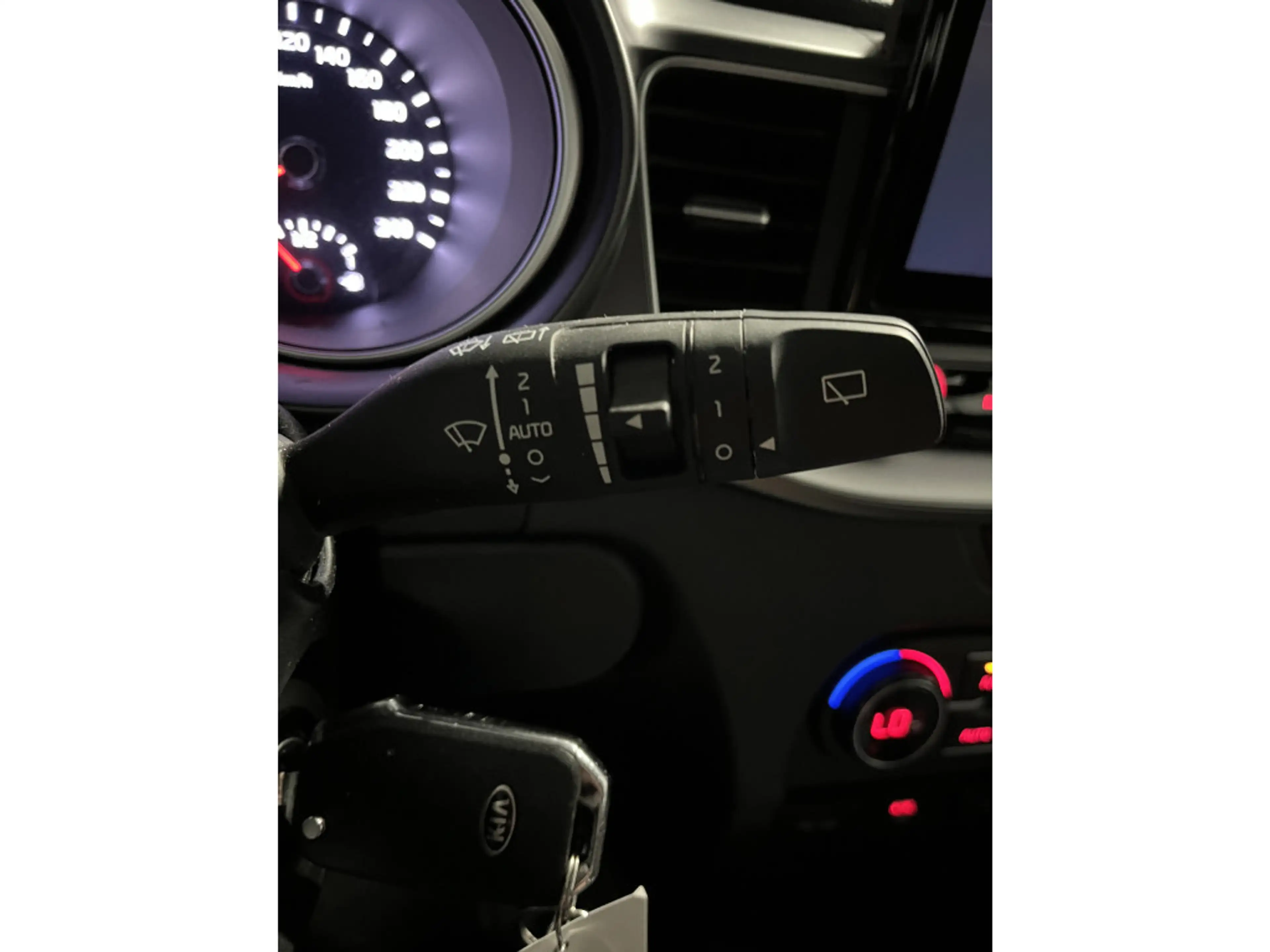 Kia Ceed SW / cee'd SW Sportswagon 1.0 T-GDi DynamicLine 1E EIGN/ECC/CRUI — photo 27