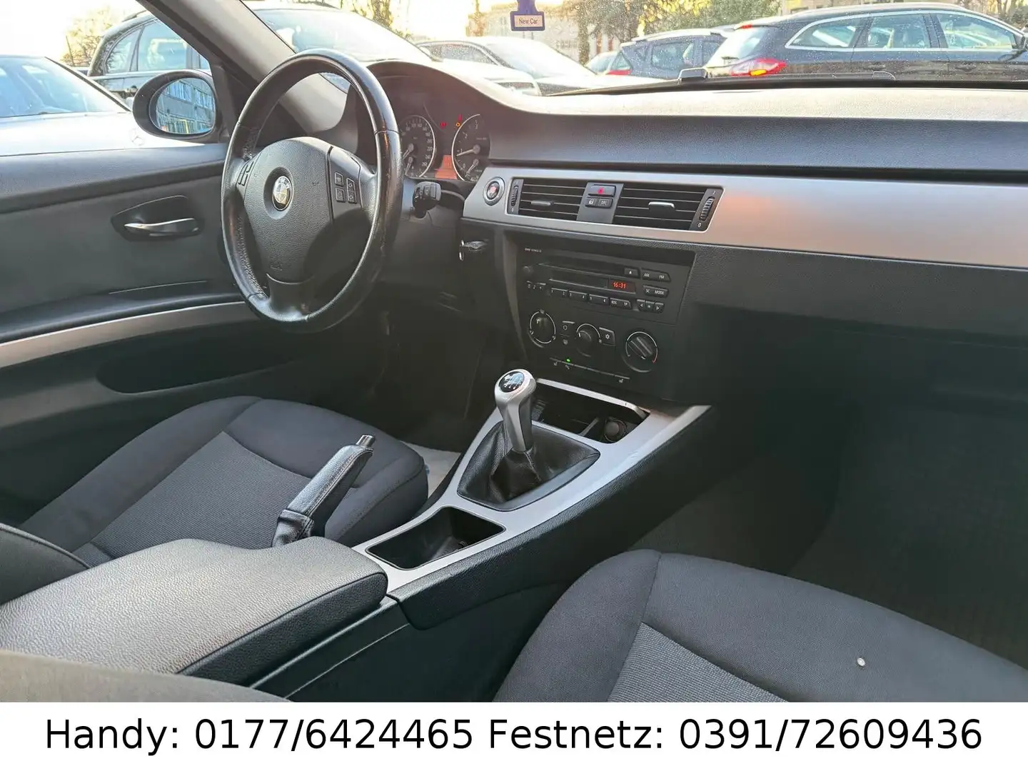 BMW 318 i KLIMA/SHZ/PDC/4xel.FH/ALU Silber - 2