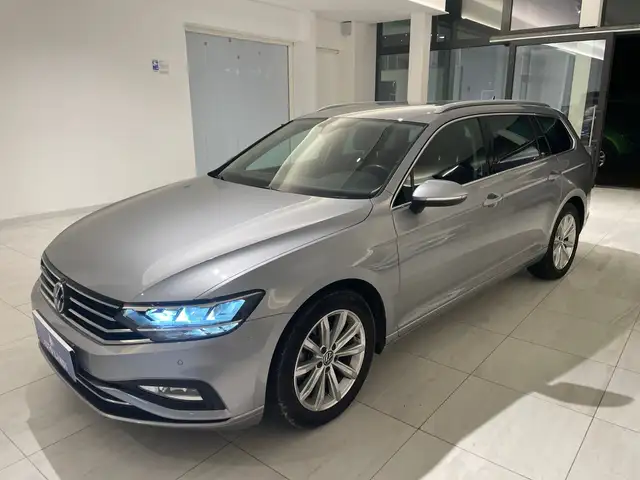 Volkswagen Passat Variant Passat Variant 2.0 tdi Business 150cv dsg