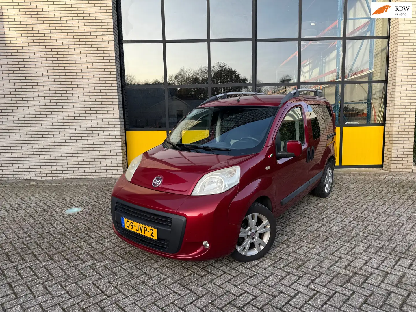 Fiat Qubo Mindervalide / Rolstoellift, airco & distributieri Rouge - 1