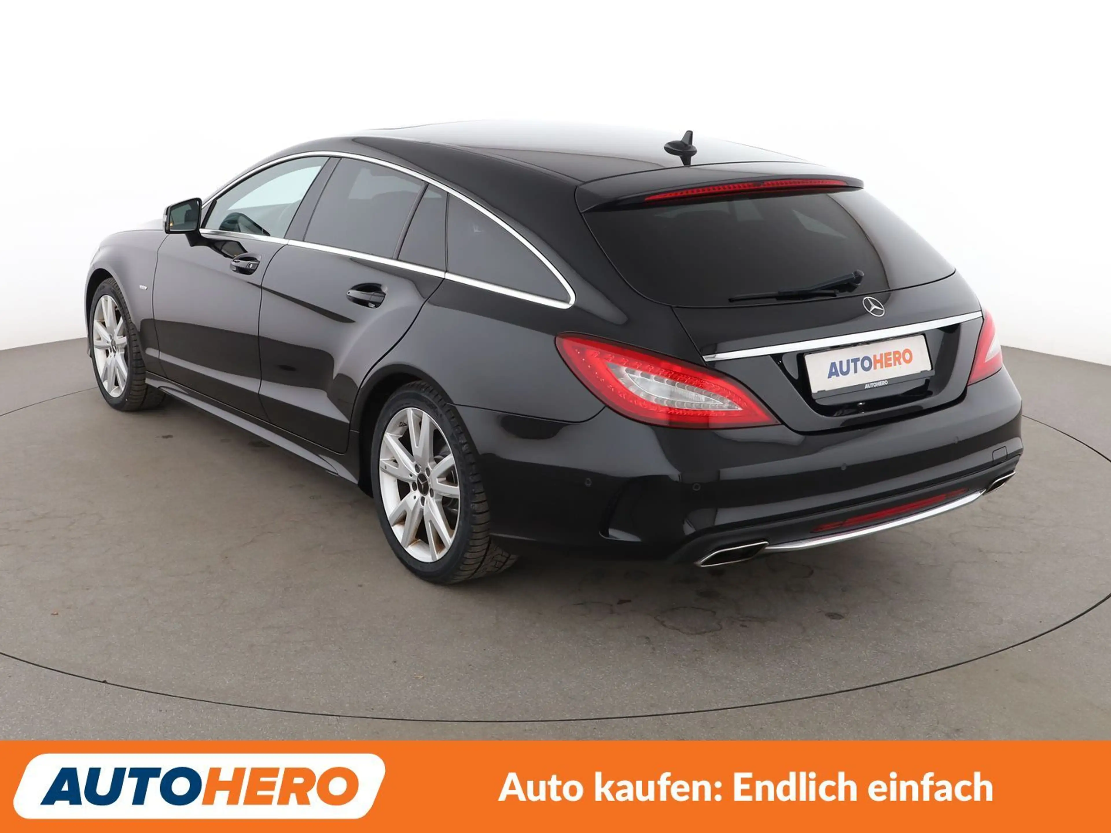 Mercedes-Benz CLS 250 CLS 250 d Shooting Brake 4Matic BlueTEC Aut.*LED* — photo 4