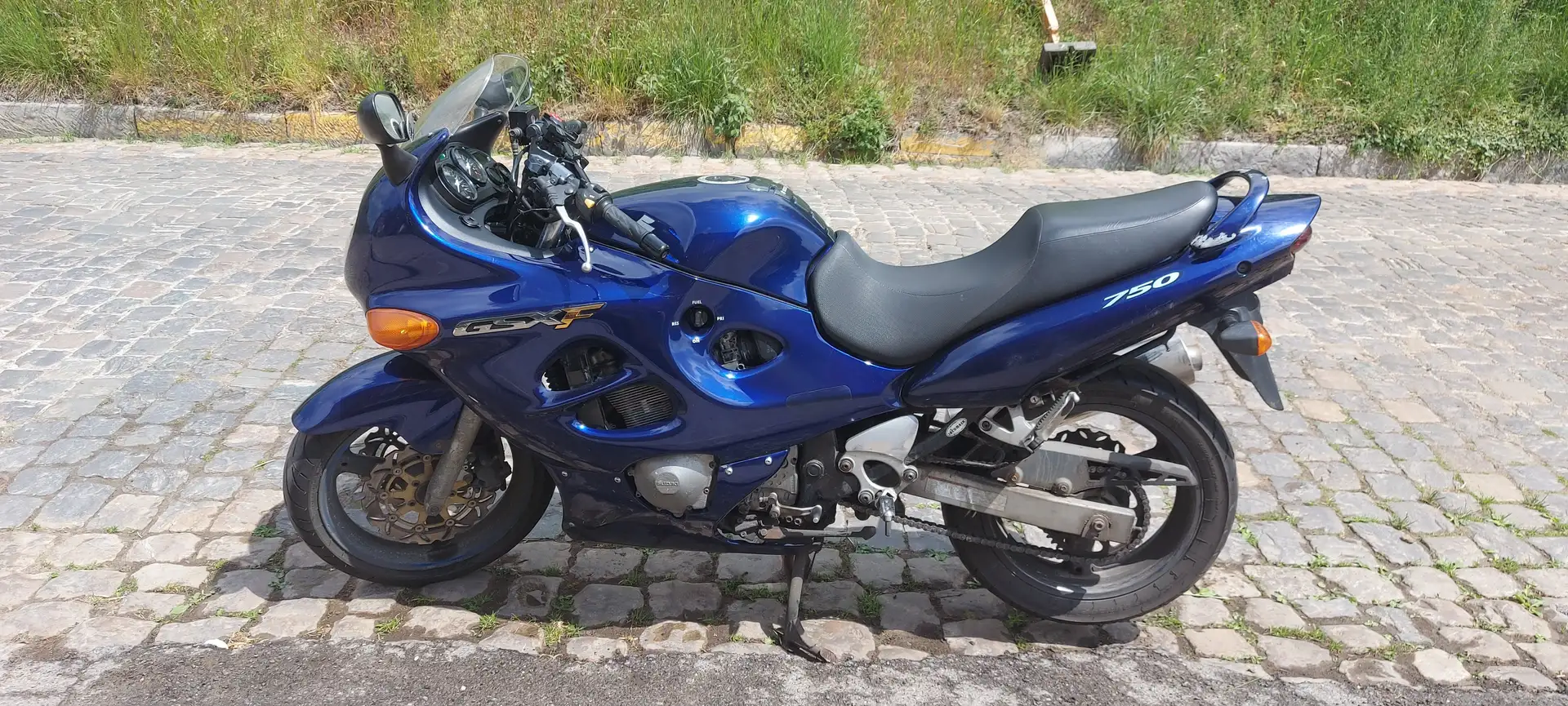 Suzuki GSX 750 GSX 750 F Azul - 1
