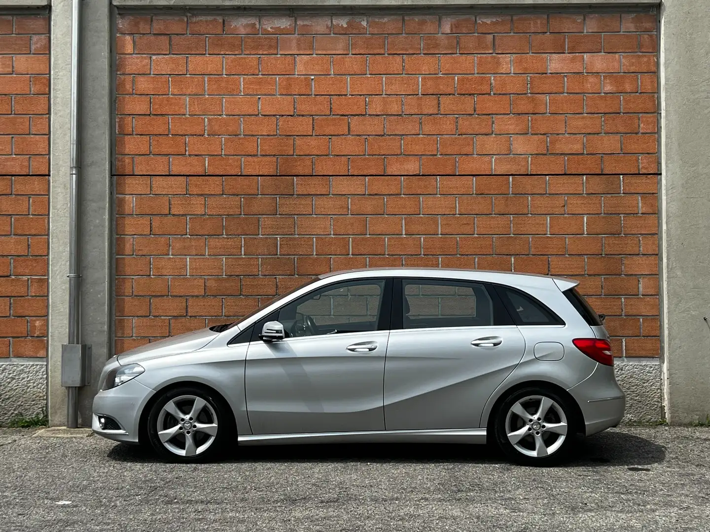 Mercedes-Benz B 180 B 180 CDI Sport Argent - 2