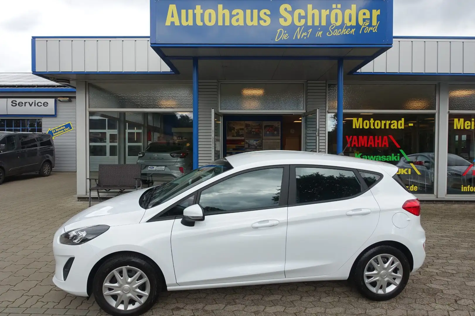 Ford Fiesta Cool & Connect Blanc - 1