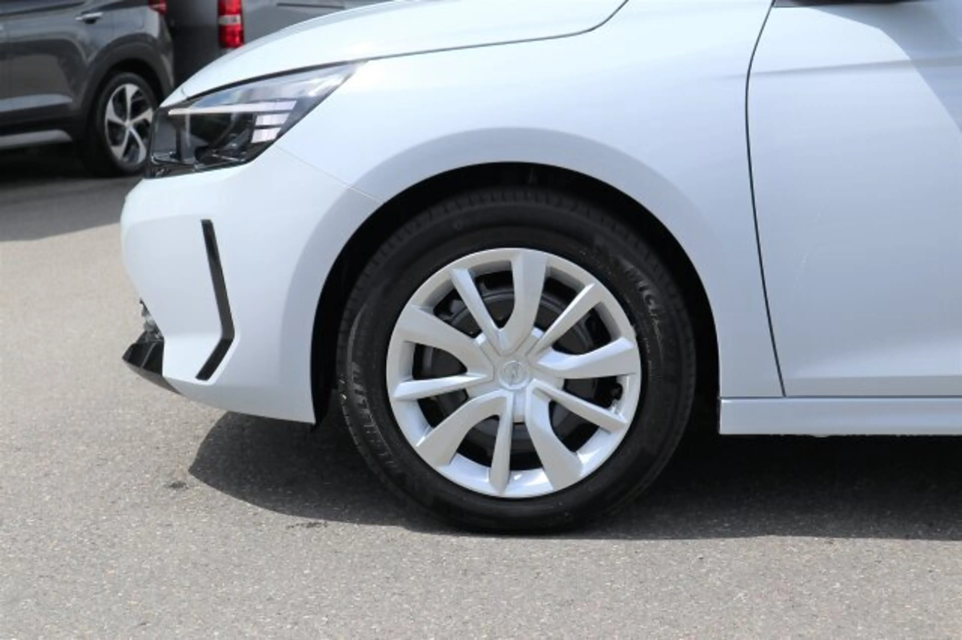 Opel Corsa Edition/Winter/Komfort Pak  Klima/LED/Audiosystem Multimedia/Sitzhzg./MF-Lenkrad/BC/Tempomat/eFH./NSW — photo 3