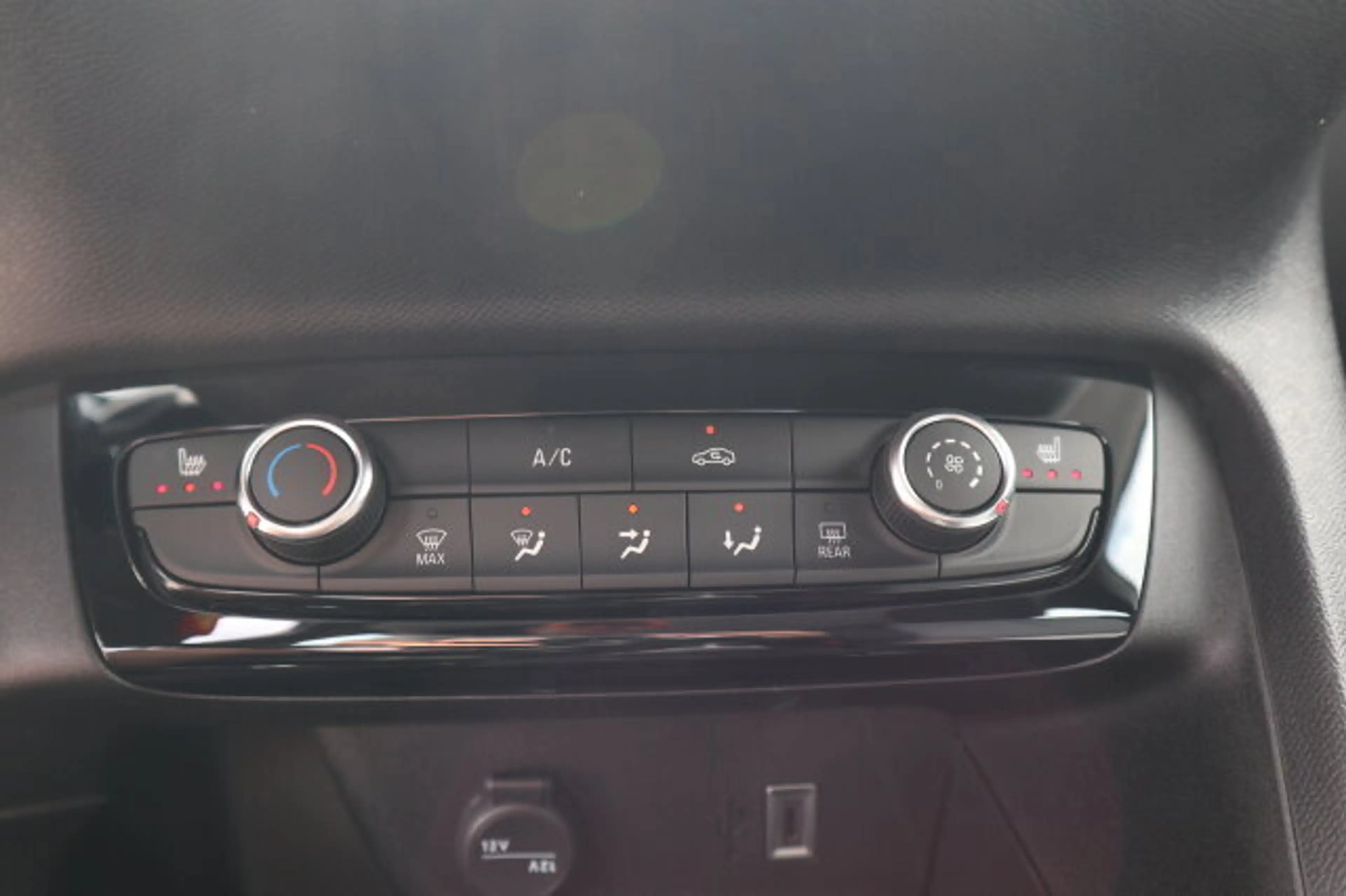 Opel Corsa Edition/Winter/Komfort Pak  Klima/LED/Audiosystem Multimedia/Sitzhzg./MF-Lenkrad/BC/Tempomat/eFH./NSW — photo 14