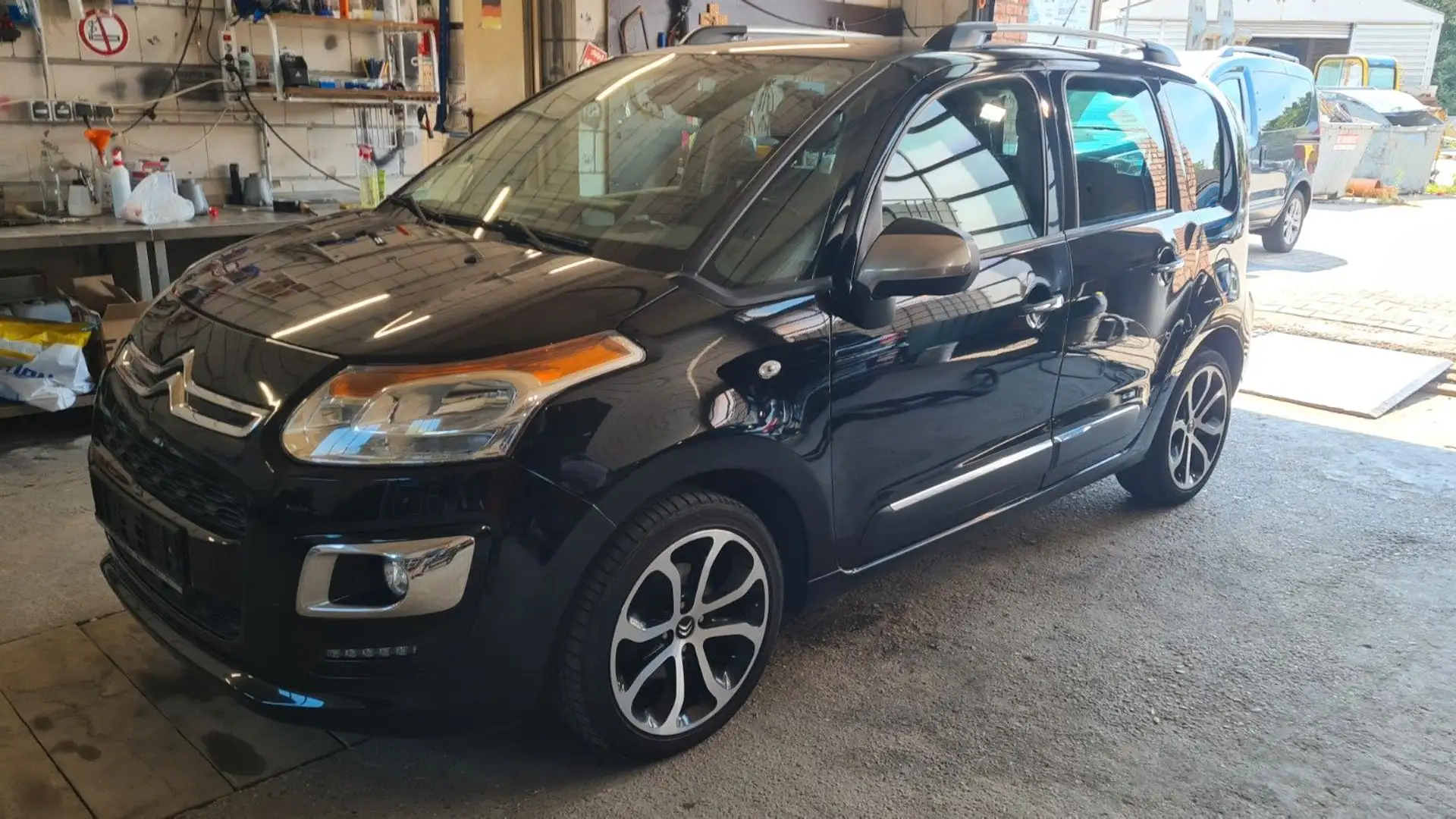 Citroen C3 Picasso 1.2 Selection, Tüv Neu Negro - 1