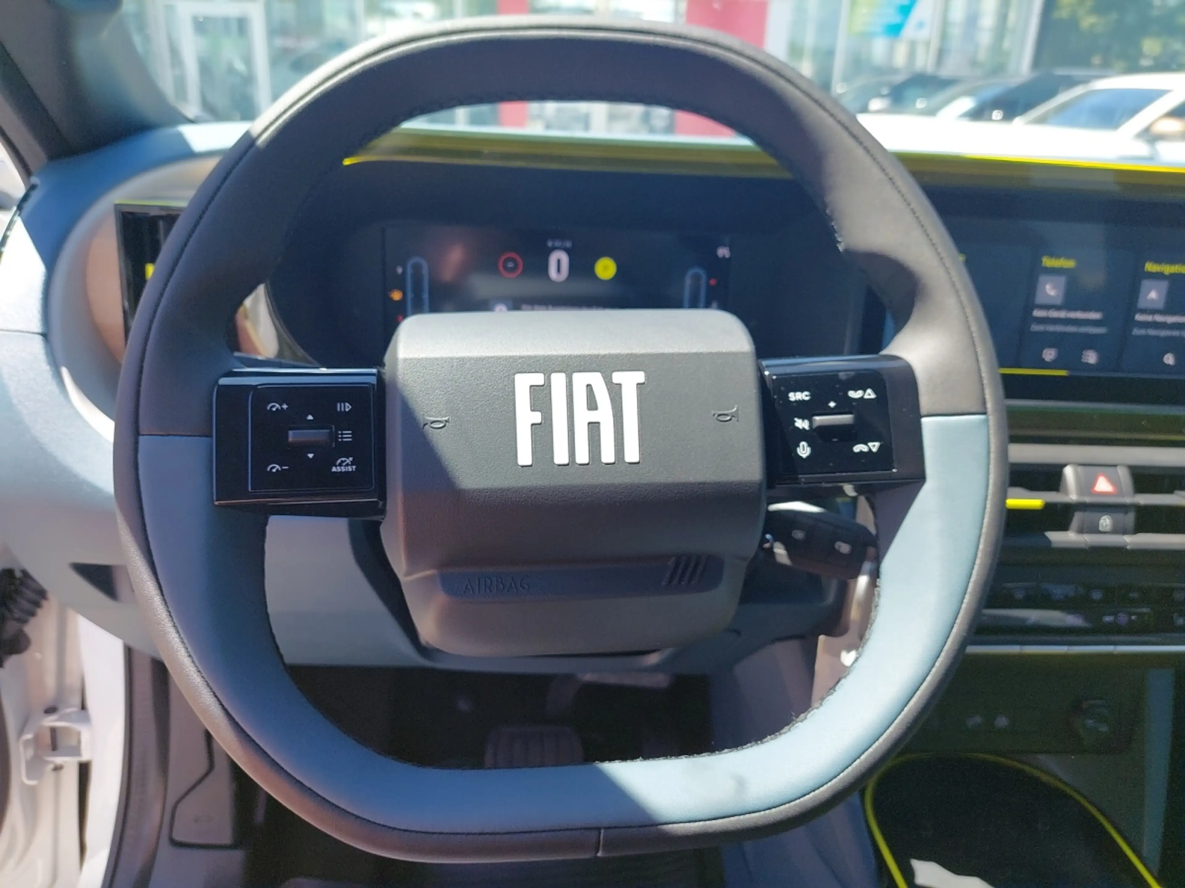 Fiat Grande Panda Hybrid La Prima — photo 12