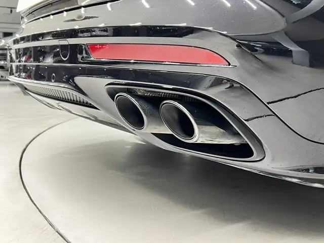 Porsche Panamera view 14