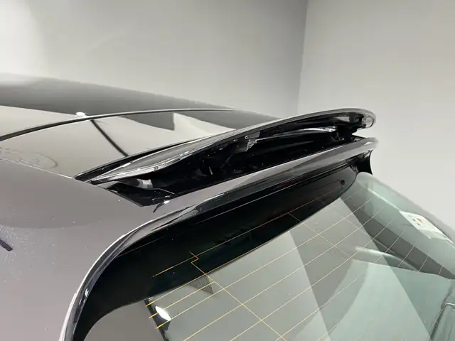 Porsche Panamera view 13