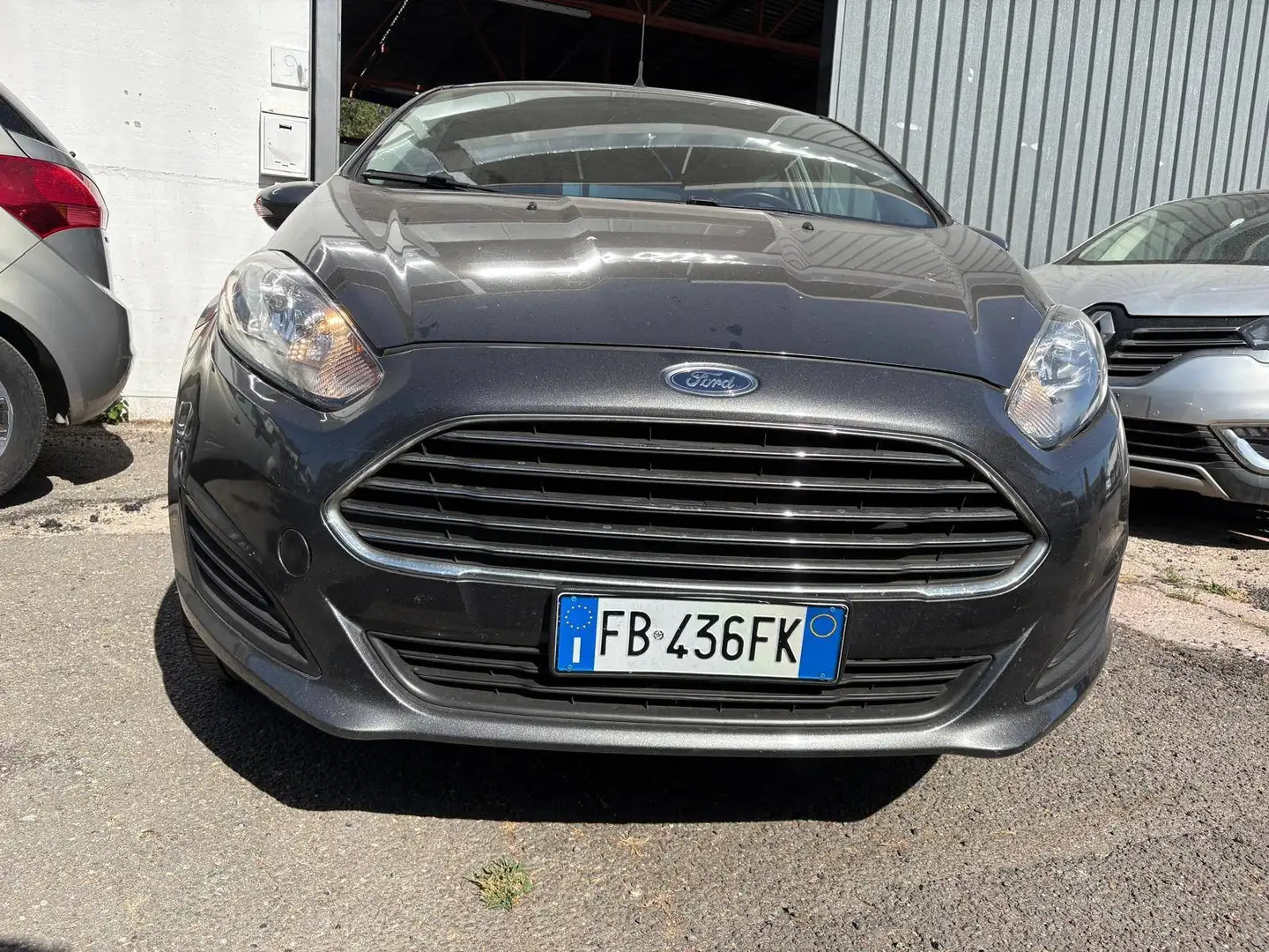 Ford Fiesta Fiesta VI 2013 5p 1.4 Business Gpl 95cv E6 Grigio - 2