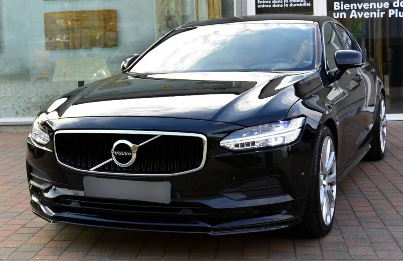 Volvo S90 D4 R-Design Aut. 190 Negro - 2