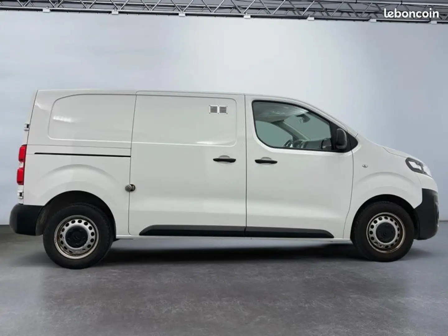 Citroen Jumpy 12 491 HT Citroën Fg M 2.0 BlueHDi 120ch Business S&S Blanc - 2