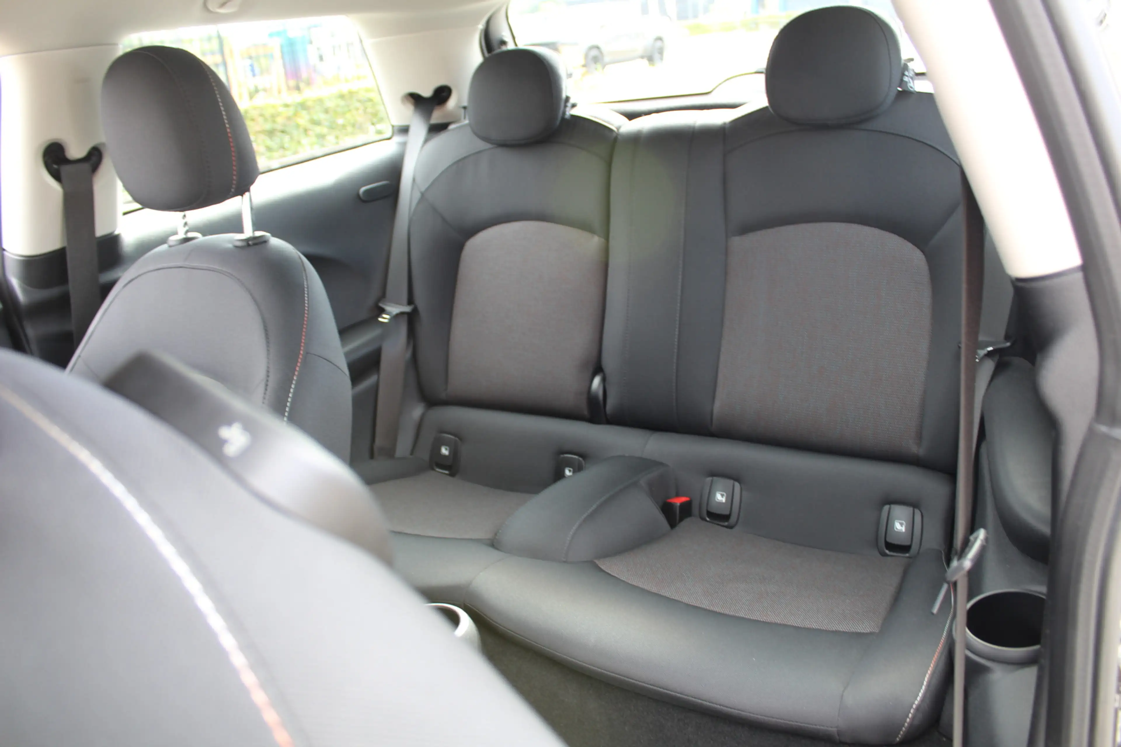 MINI One 1.5 One Cooper First Essential — photo 19