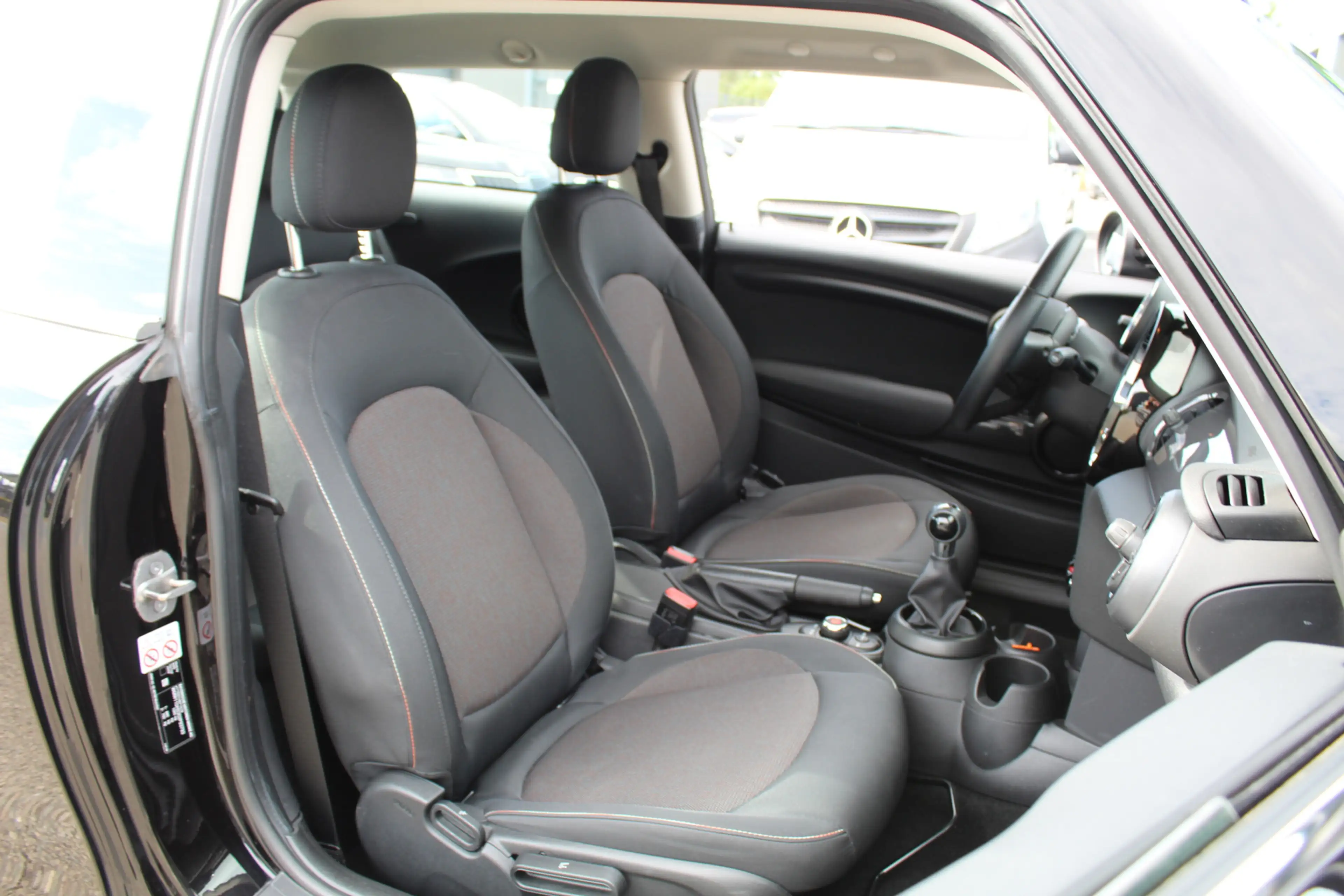MINI One 1.5 One Cooper First Essential — photo 18