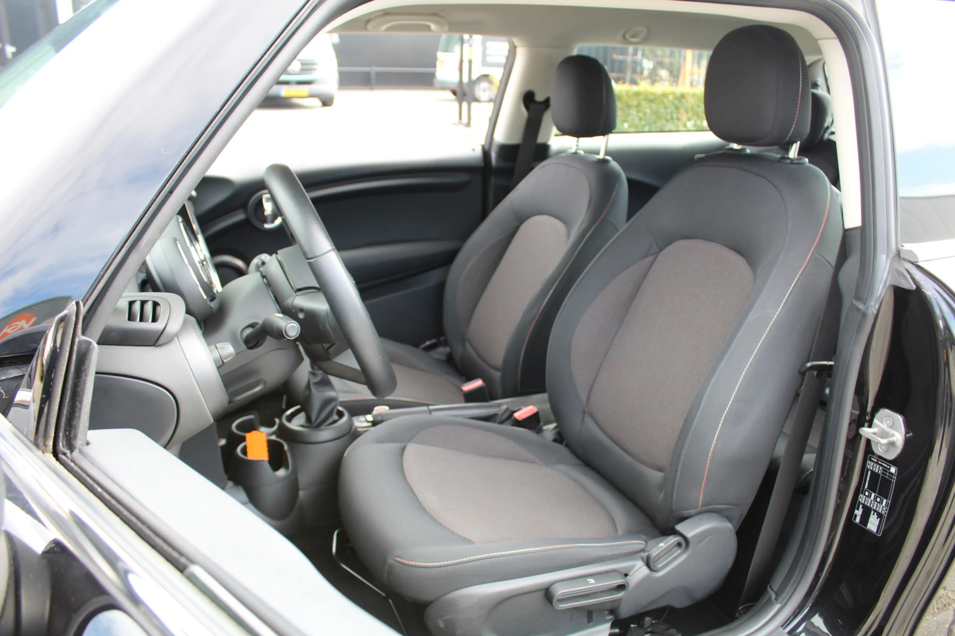MINI One 1.5 One Cooper First Essential — photo 3