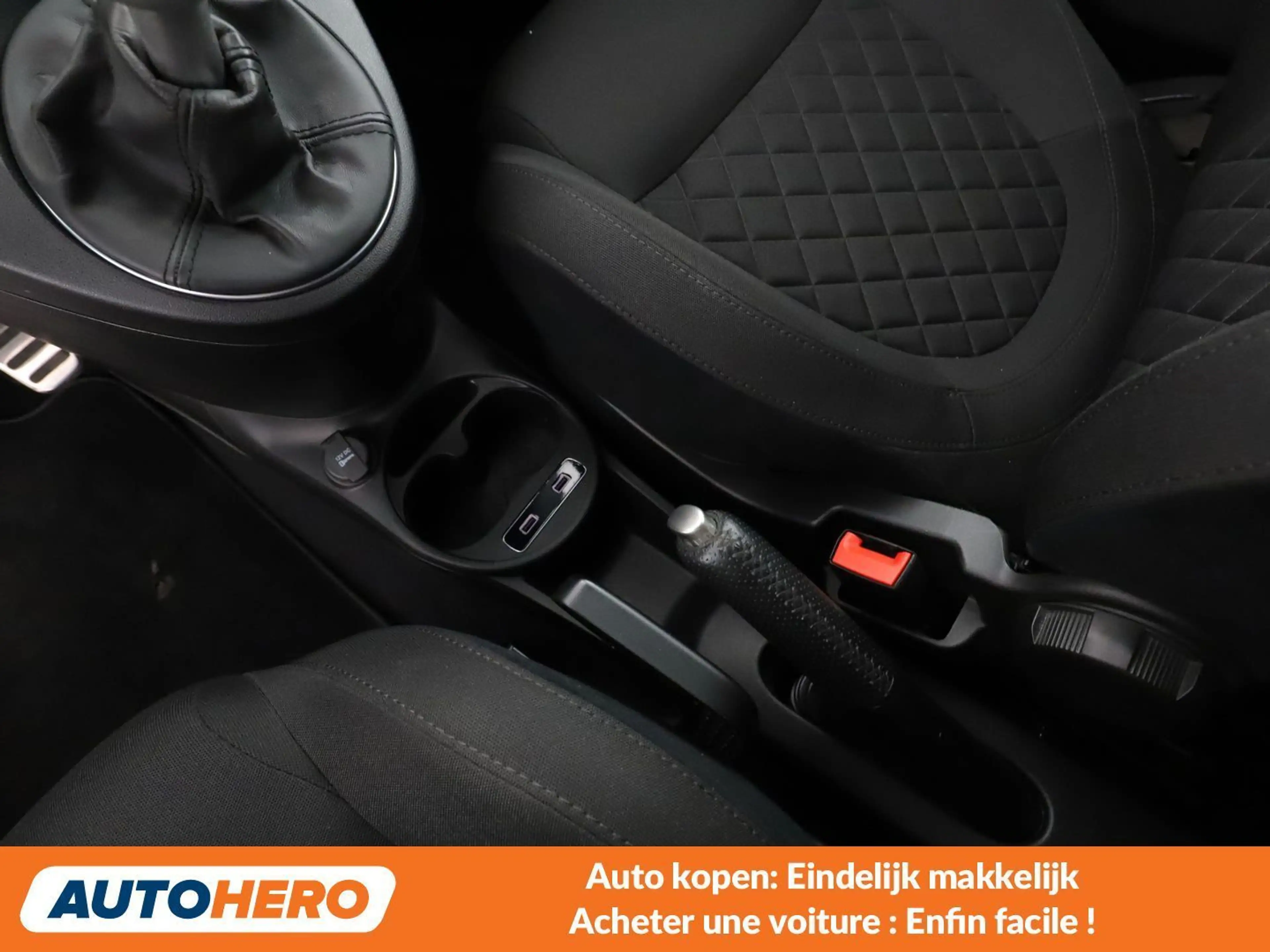 Abarth 595 1.4 Turbo — photo 11