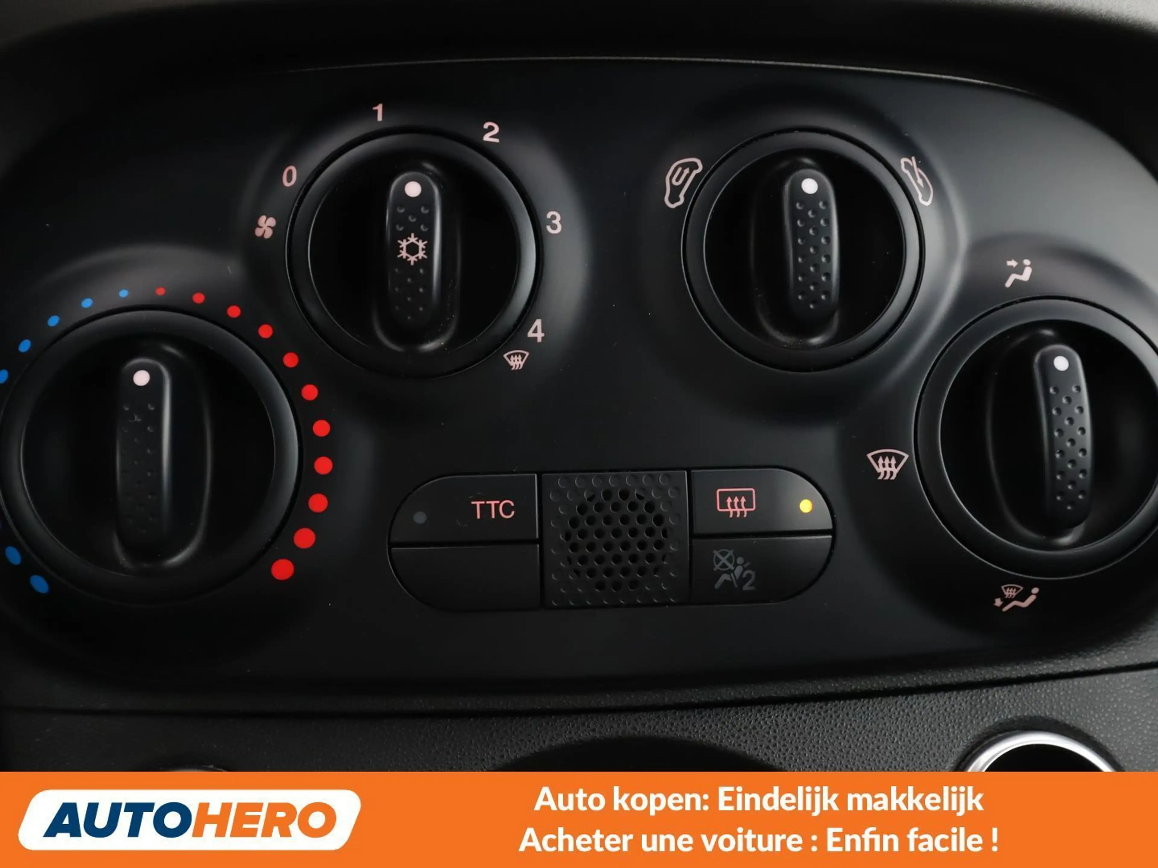 Abarth 595 1.4 Turbo — photo 10