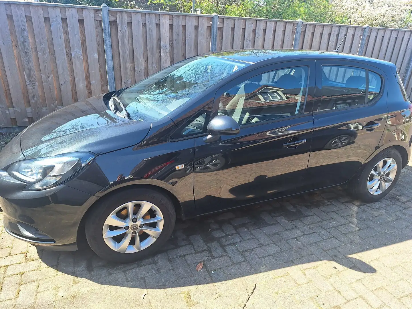 Opel Corsa 1.4 Active Zwart - 1