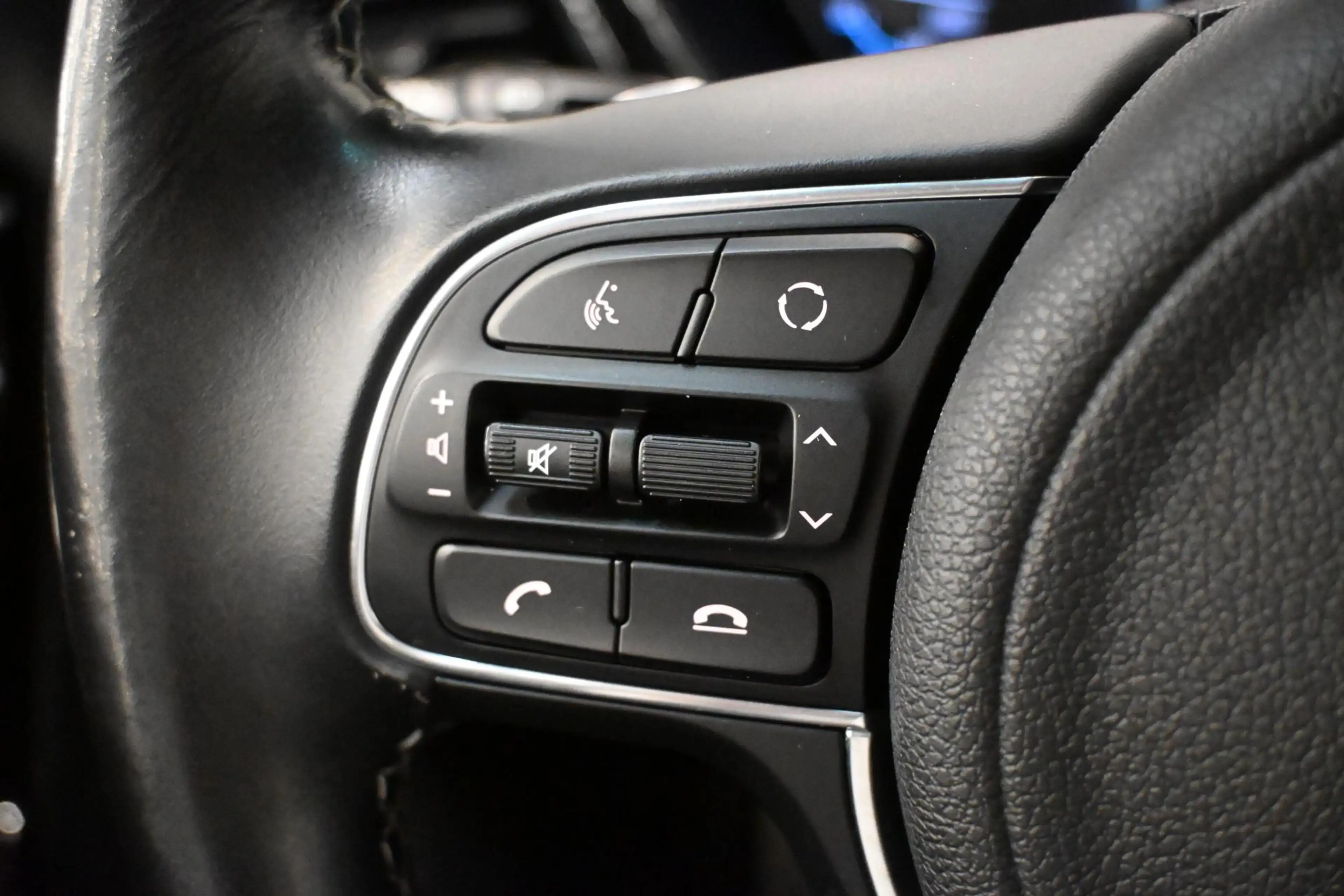 Kia Niro 1.6 GDi PHEV DynamicLine | TREKHAAK | CAMERA | STU — photo 23