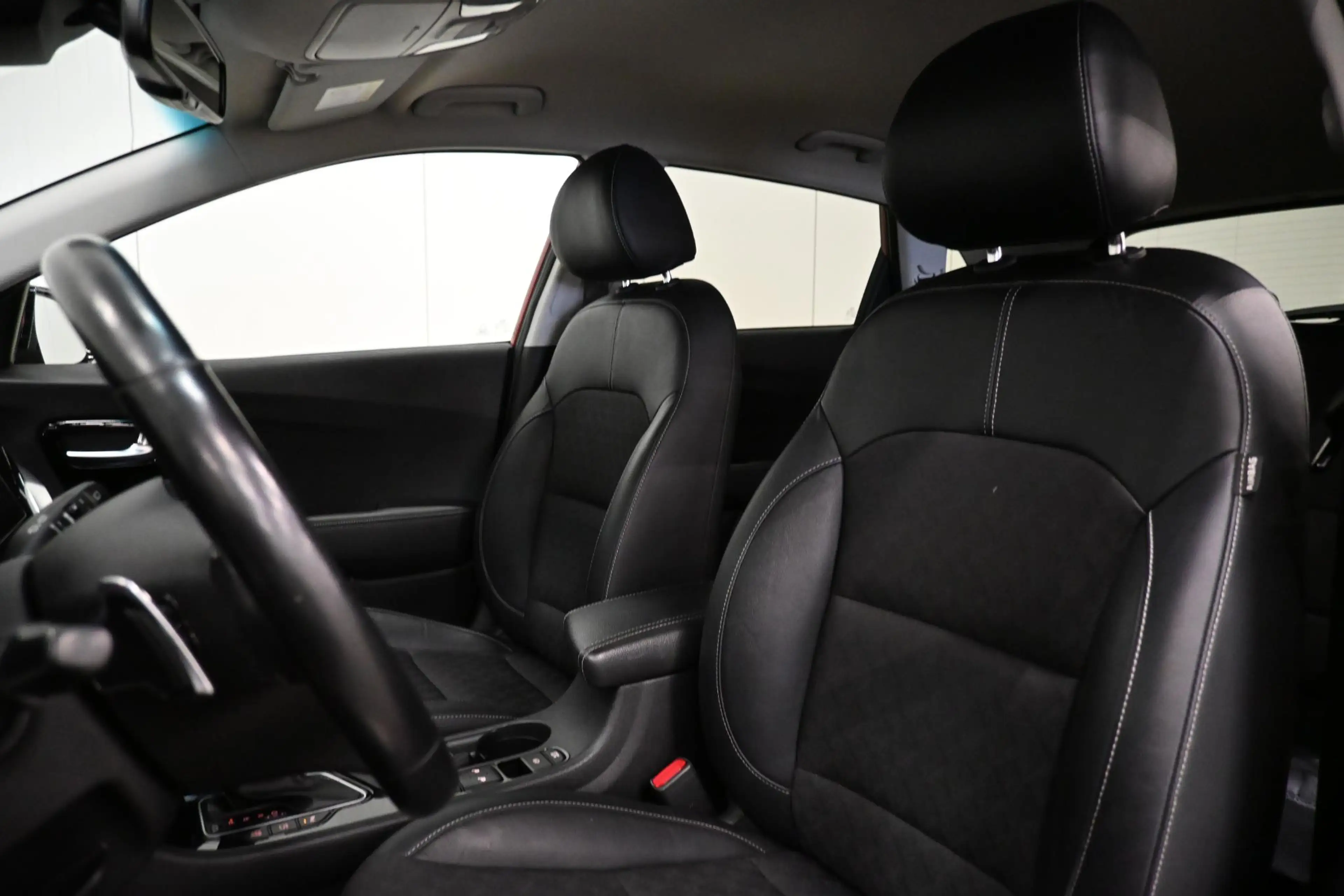 Kia Niro 1.6 GDi PHEV DynamicLine | TREKHAAK | CAMERA | STU — photo 13
