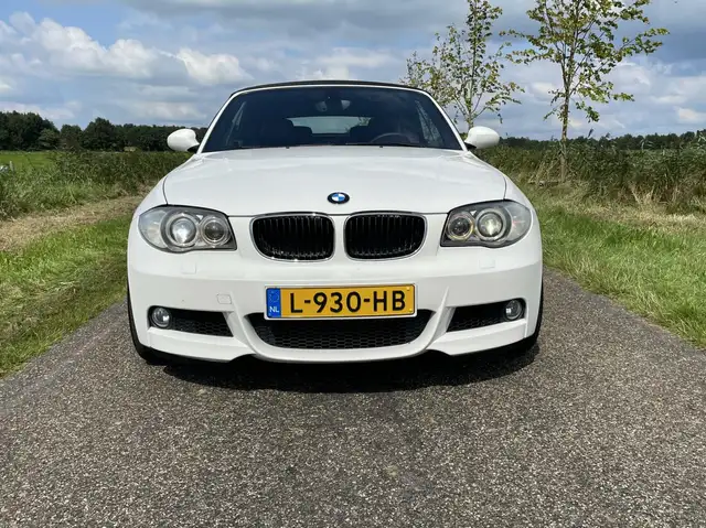 BMW 1 Series view 7