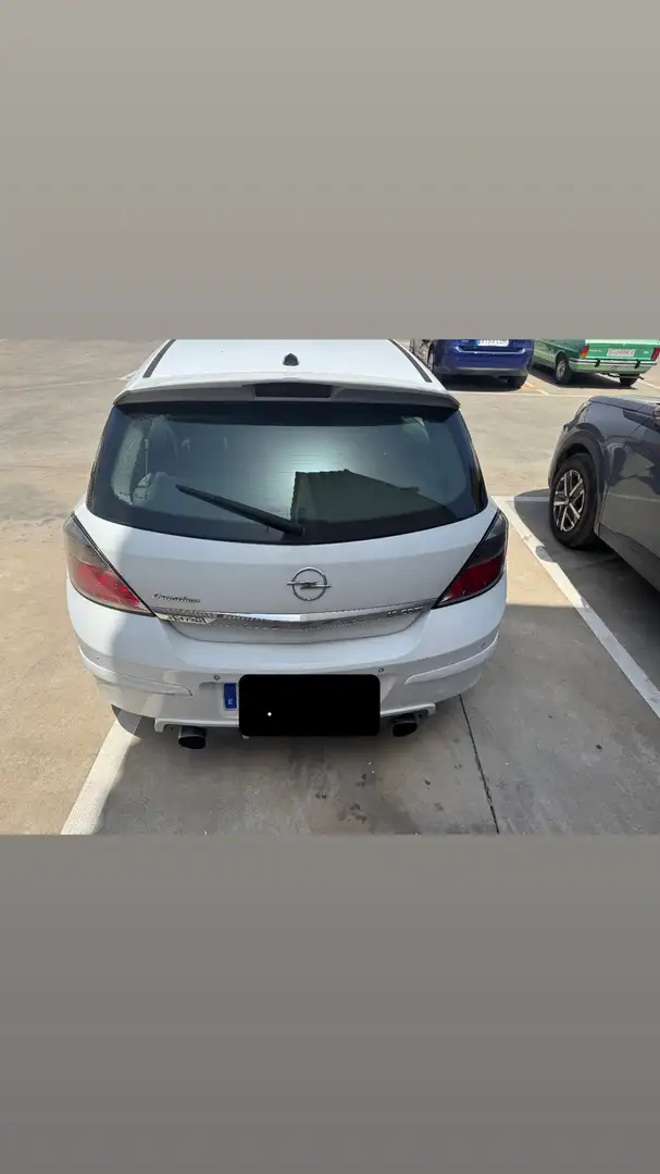 Opel Astra 1.9CDTi Sport - 2