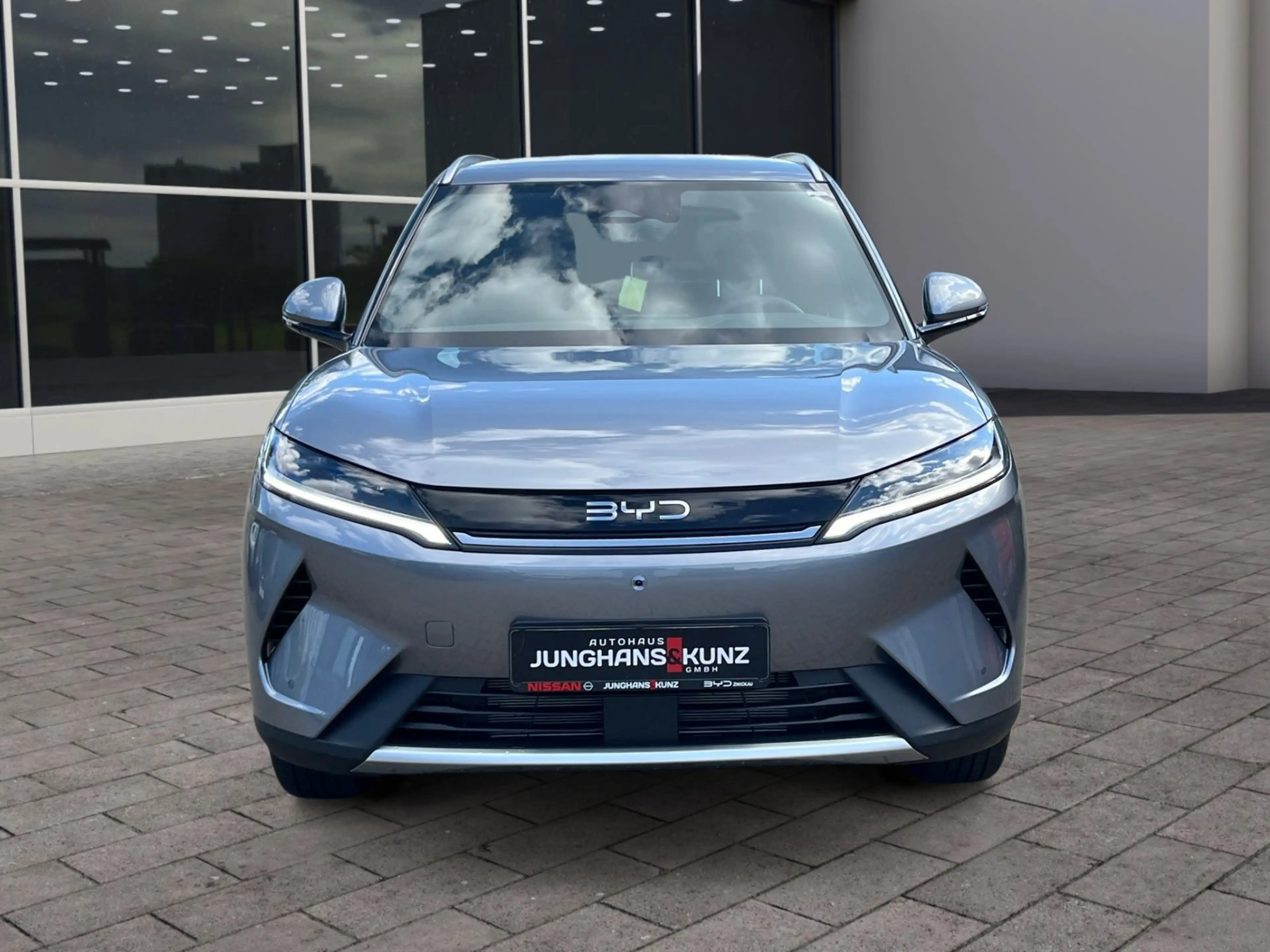 BYD BYD ATTO 2 DM-i Boost — photo 3