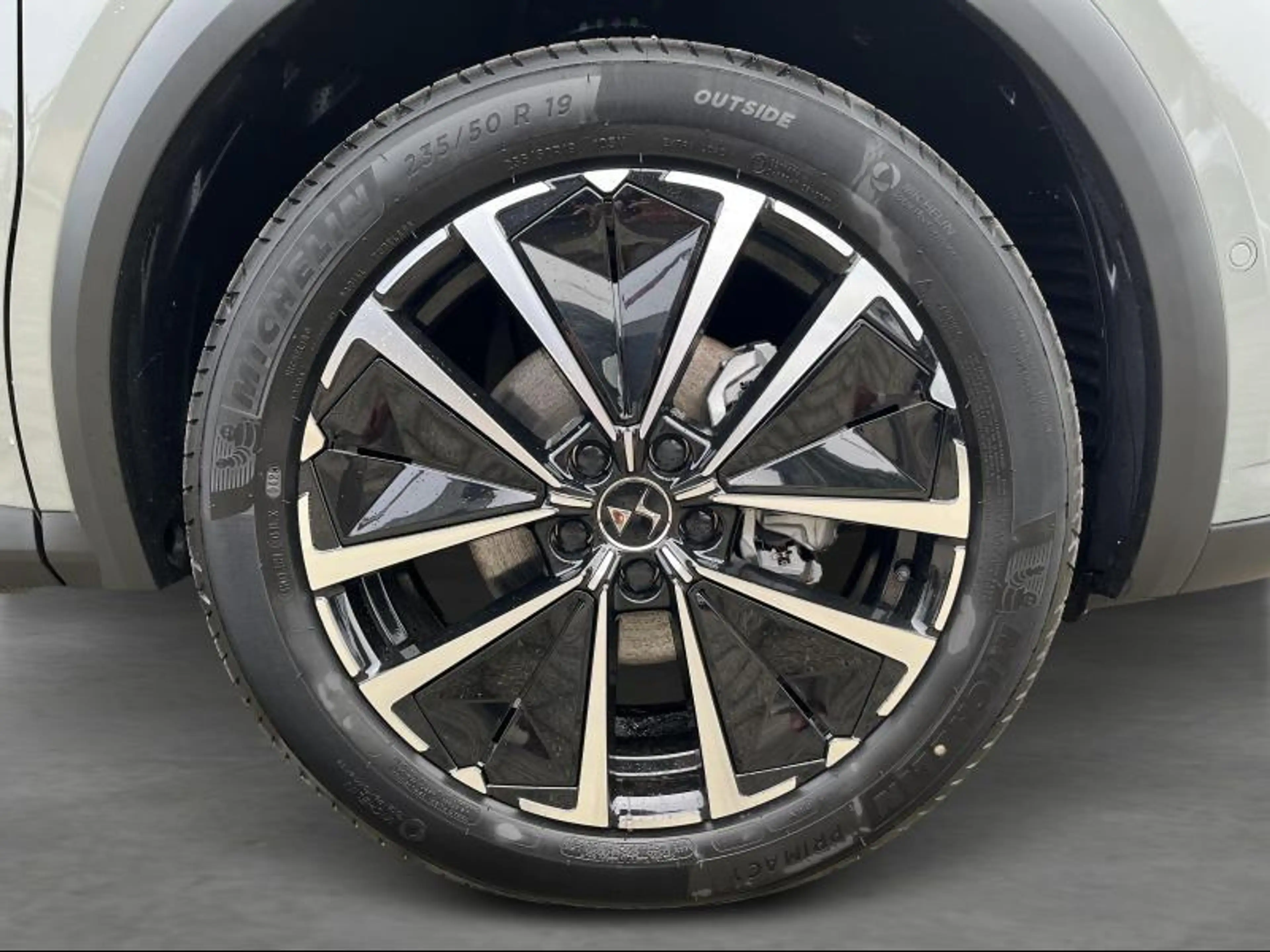 DS Automobiles DS 7 PALLAS — photo 7