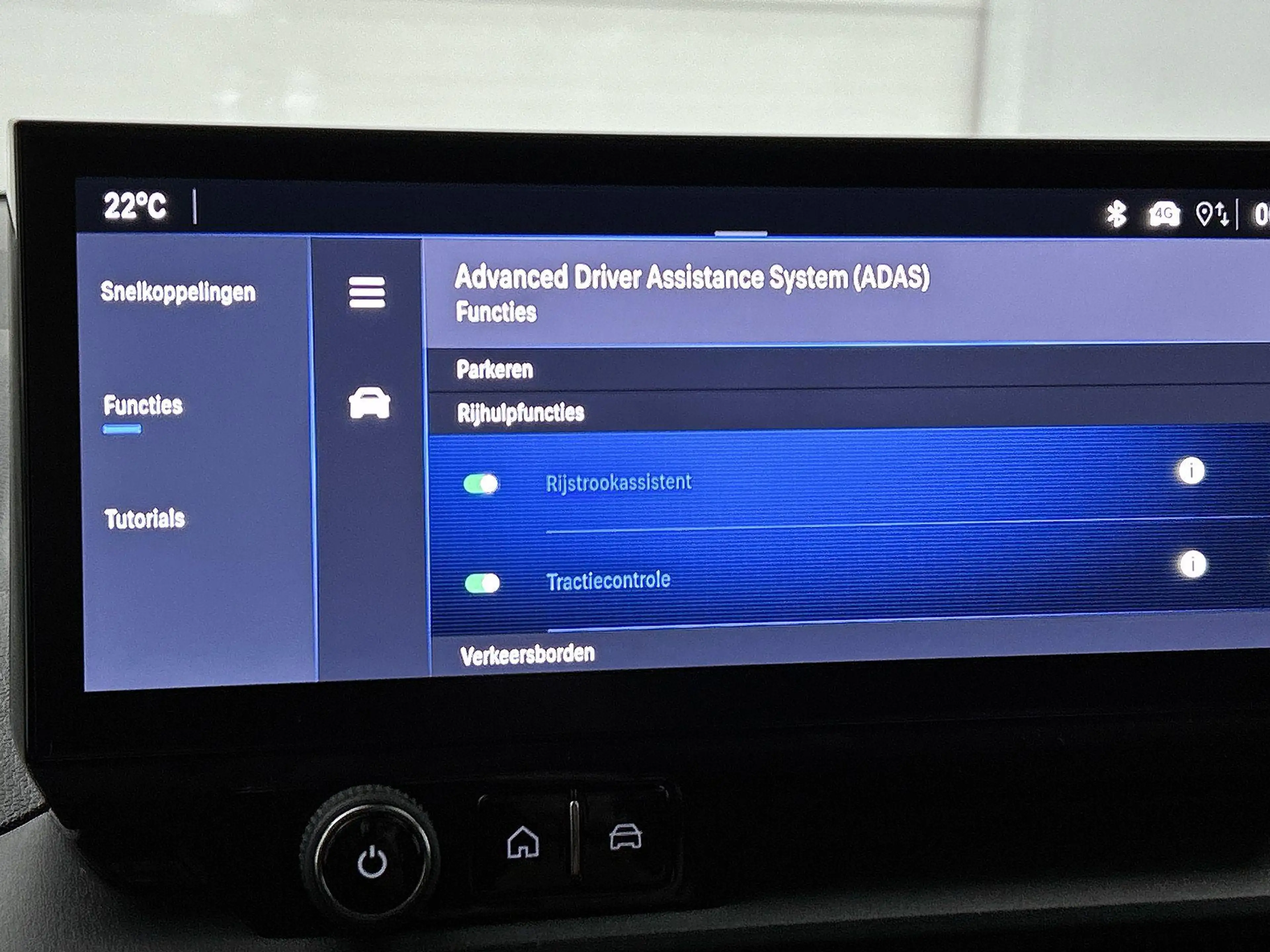 Opel Combo-e Electric 136 L2 50kWh DEMO SALE | beschikbaar vana — photo 15