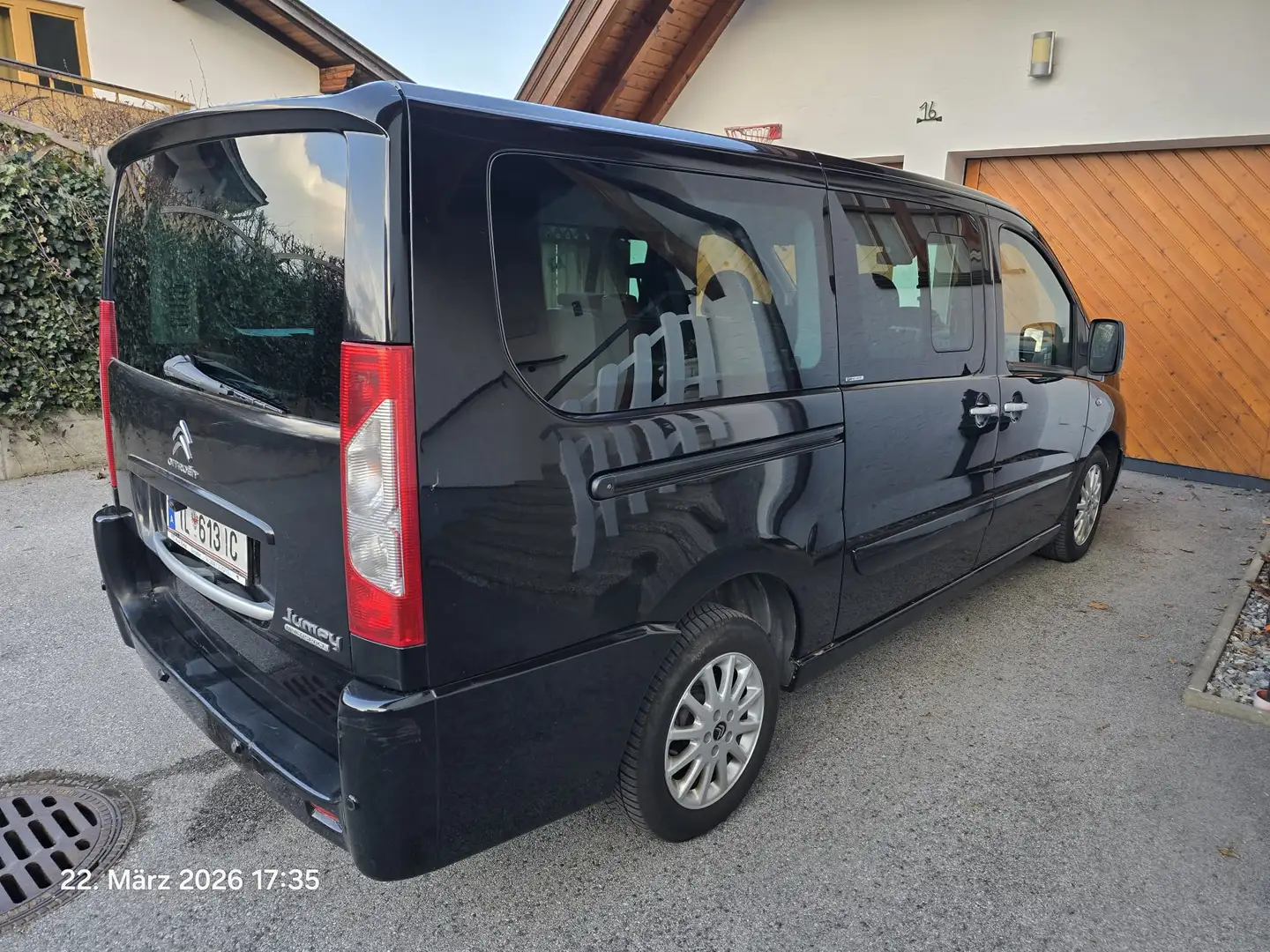 Citroen Jumpy Jumpy Multispace L2 HDi 165 Exclusive Aut. Exclusive Schwarz - 2
