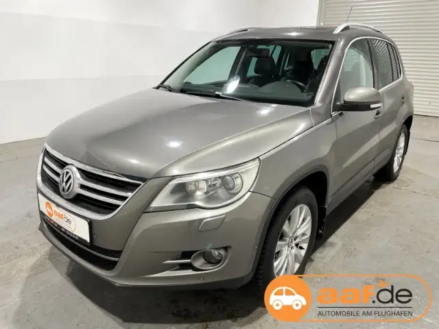 Volkswagen Tiguan 2.0 TDI DSG 4Motion Sport & Style Leder Xenon