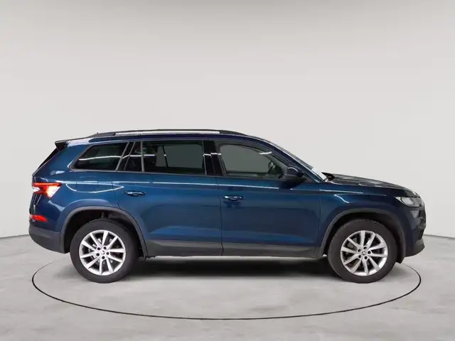 Skoda Kodiaq view 3