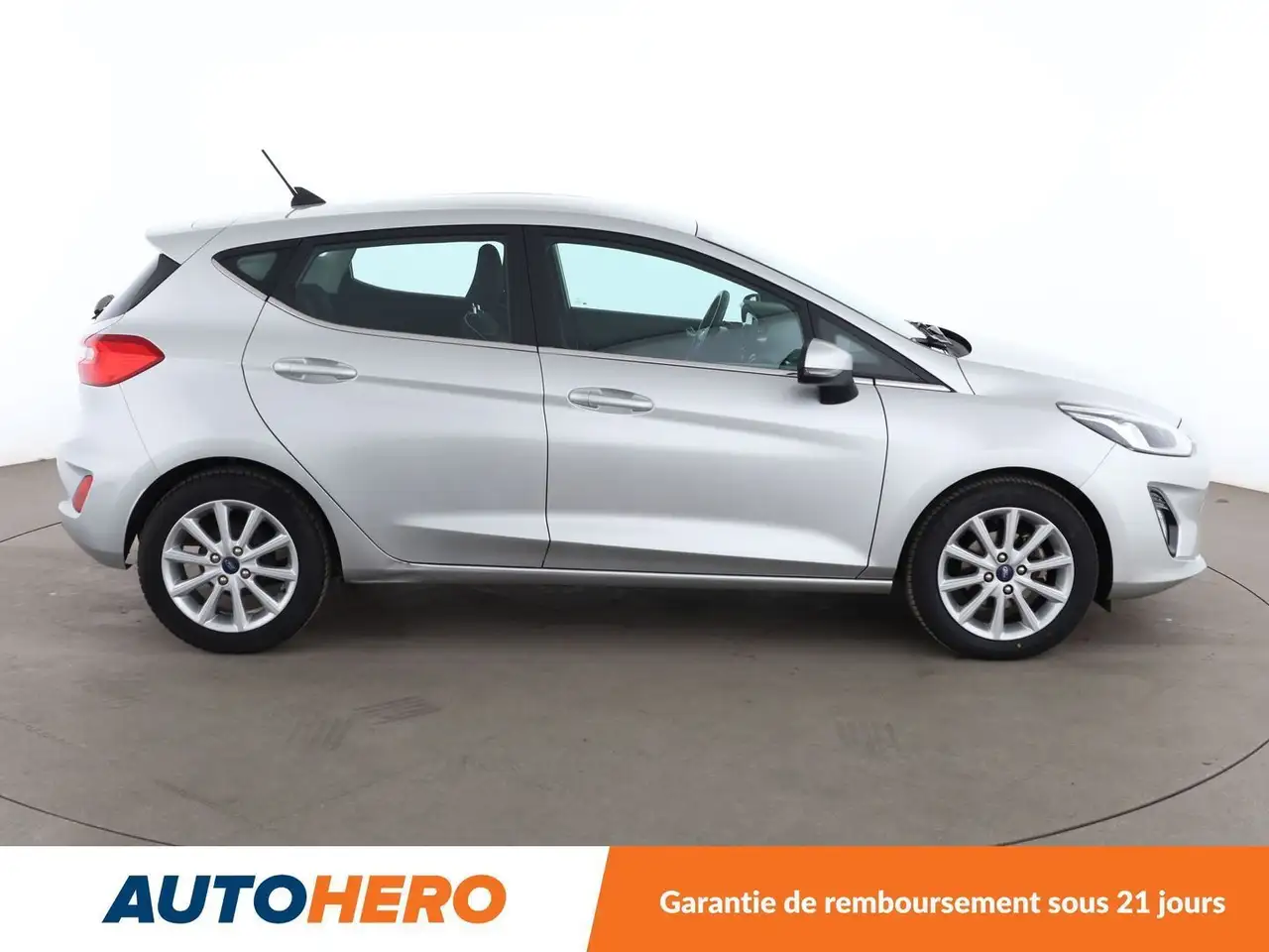 Ford Fiesta 5 portes — photo 7