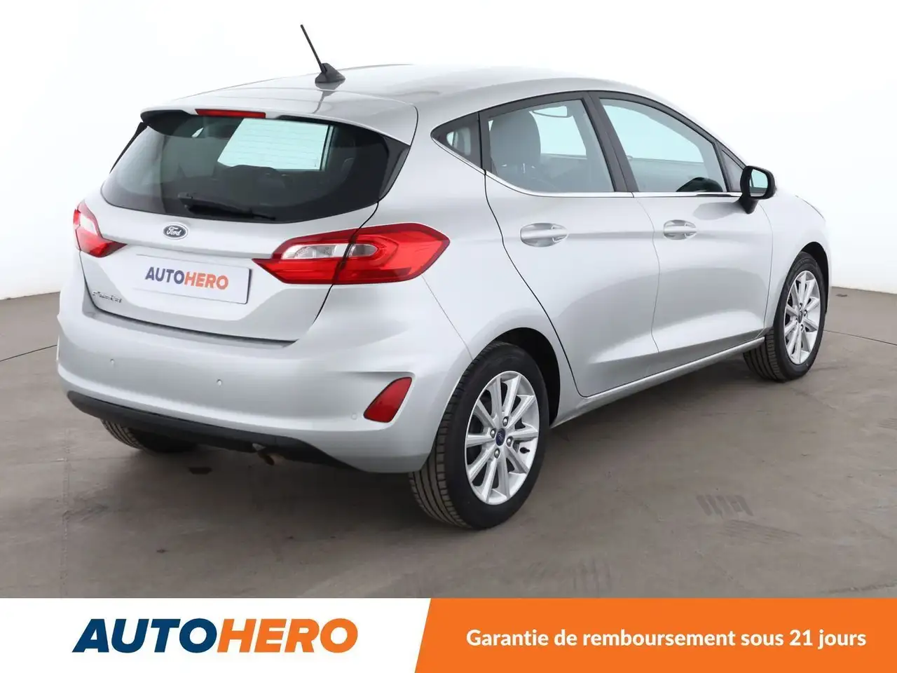 Ford Fiesta 5 portes — photo 6