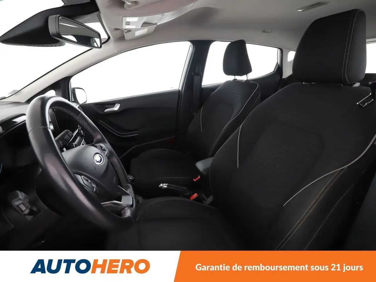 Ford Fiesta 5 portes — photo 10