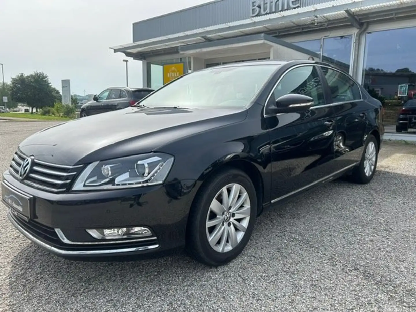 Volkswagen Passat 1.8 TSI Comfortline 1.Hand Motor problem Schwarz - 1